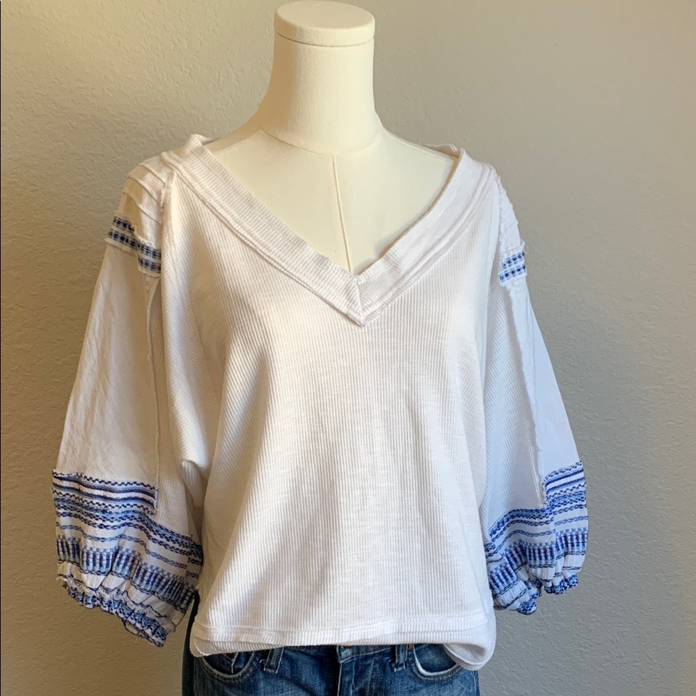 Free People White with Blue Embroidery Women's Top size XS